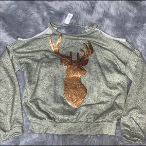 Raindeer cold shoulder sweater